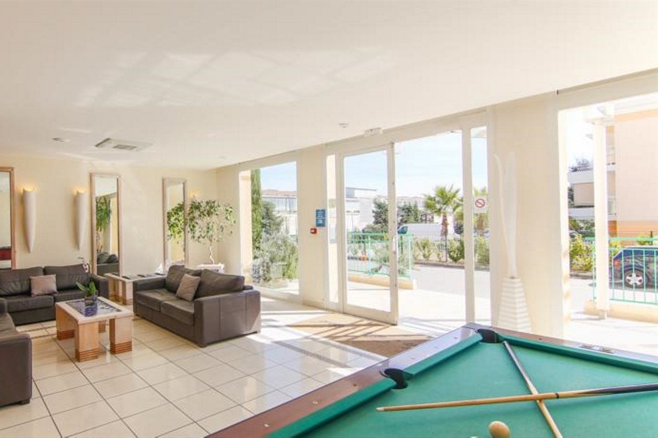 Inter-Hotel Sea Side Park Villeneuve-Loubet Exterior photo